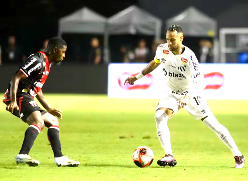 Neymar retorna ao Santos com empate na Vila Belmiro